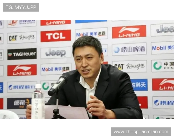 同曦主帅王世龙带队备战，期待新赛季表现